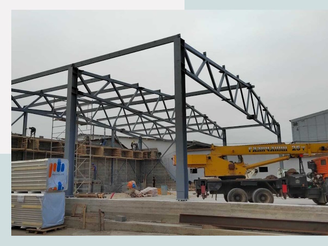 Строительство цехов в Красном Сулине