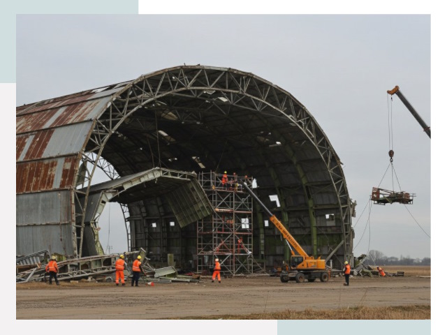 Демонтаж ангаров в Красном Сулине